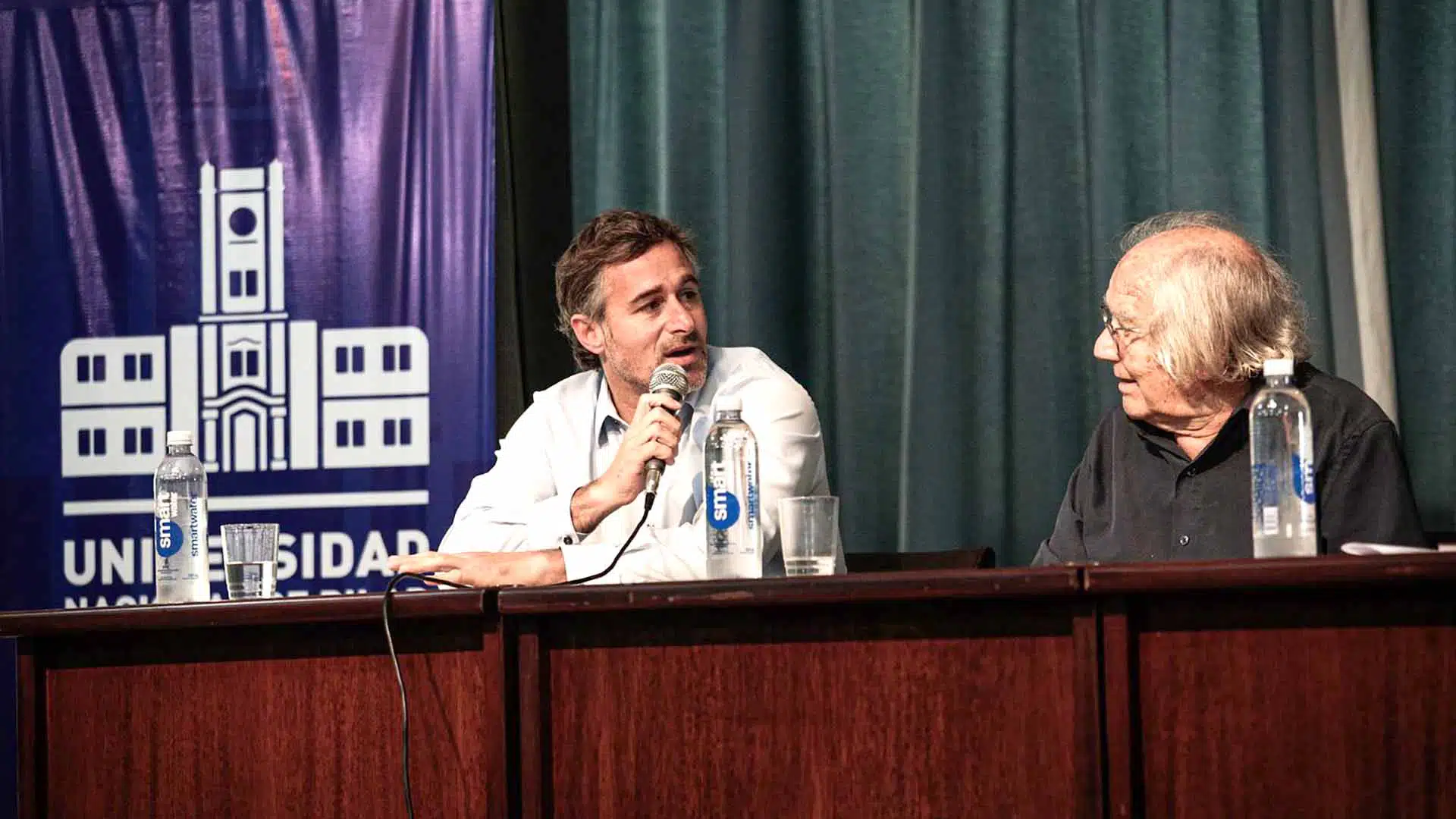 Achával Pérez Esquivel