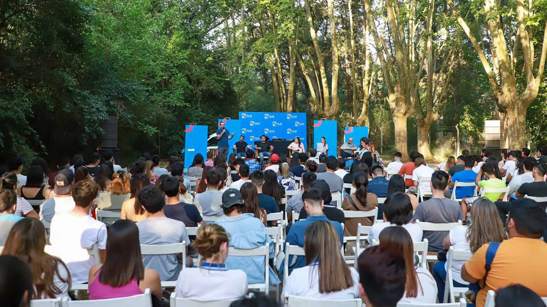 Achával educación digital