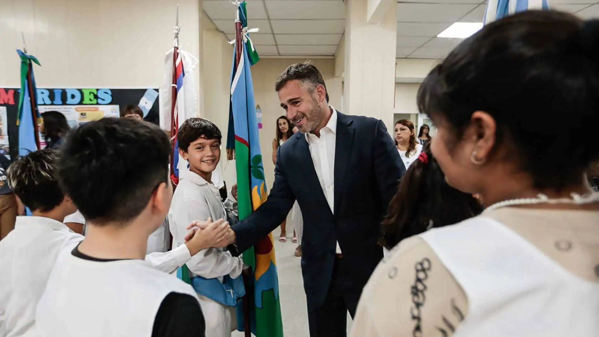 Achával educación