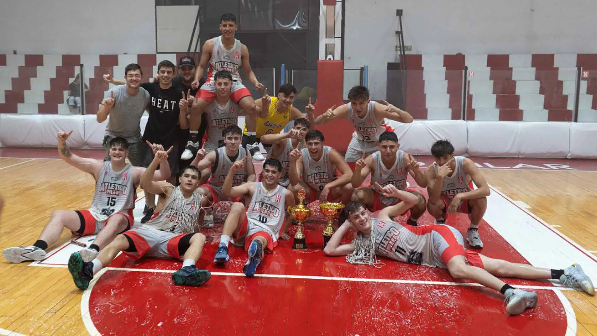 Atlético Pilar campeón