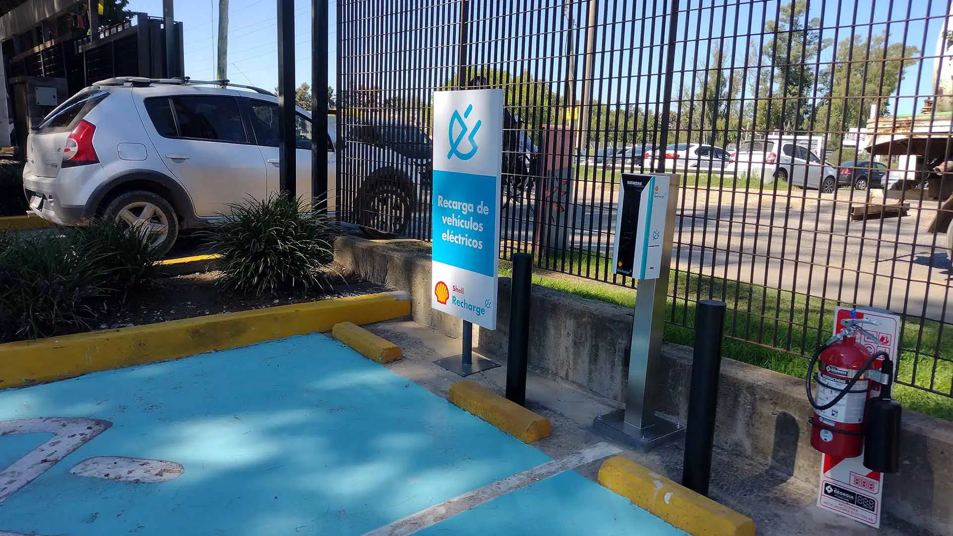 Cargadores autos eléctricos Pilar