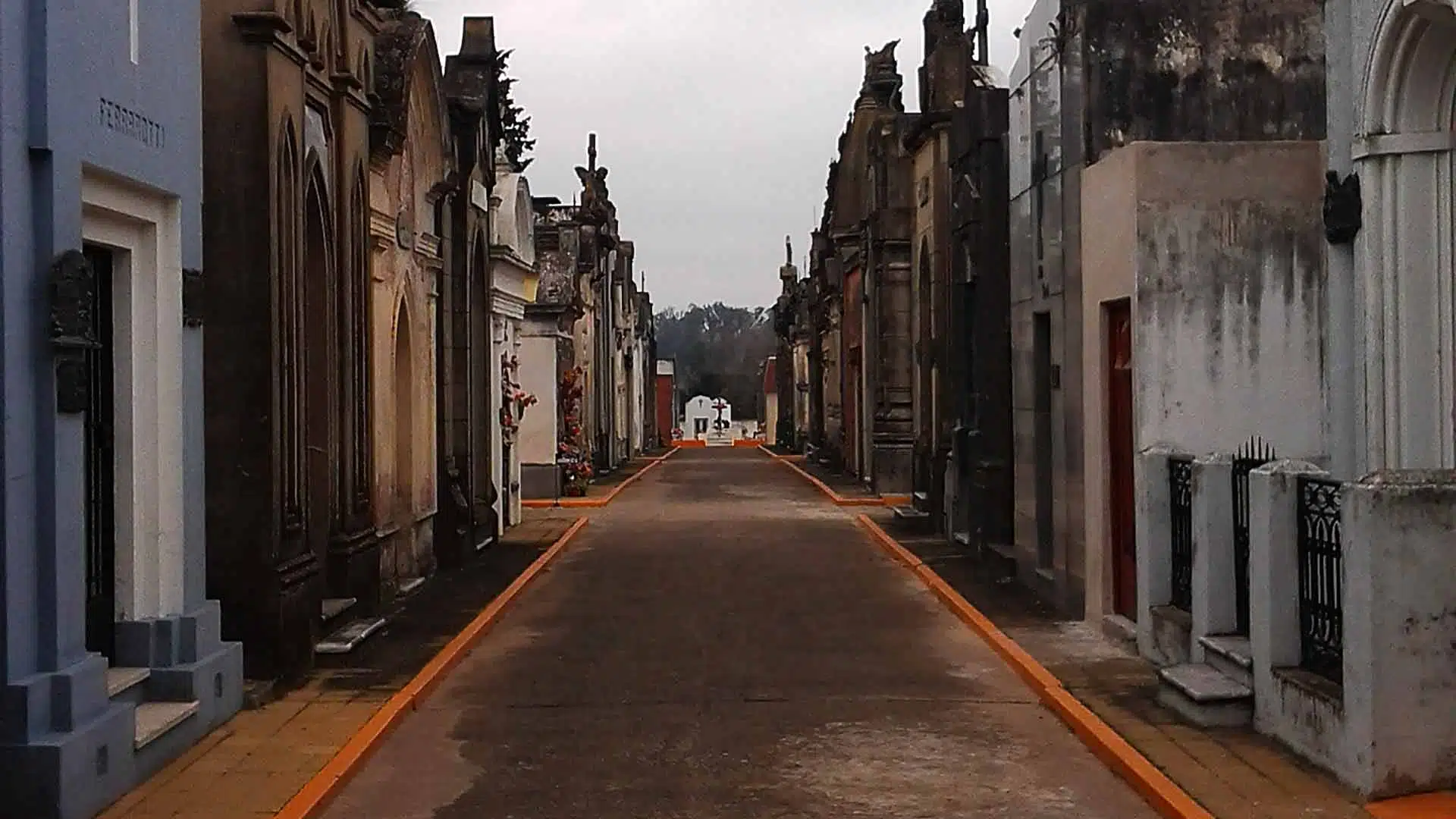 robos cementerio pilar