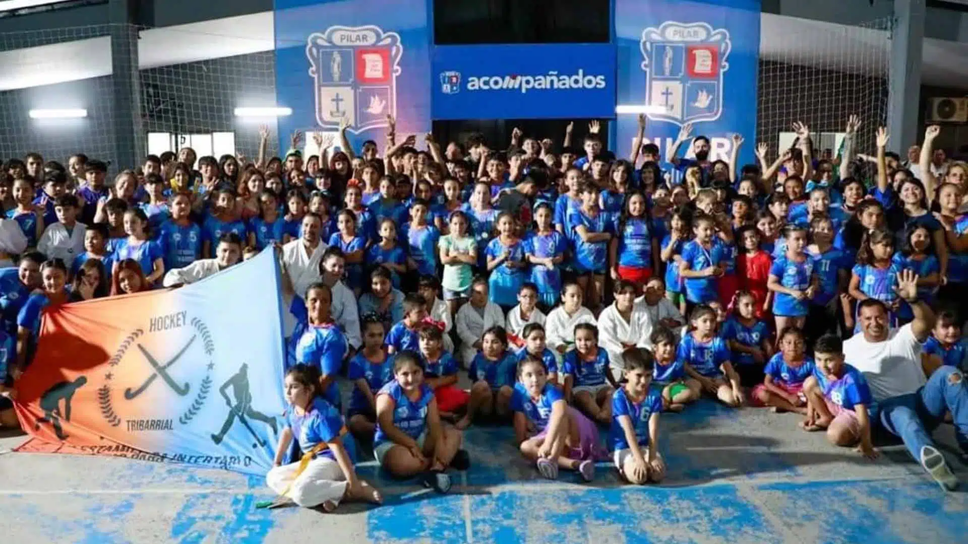 Club Tribarrial