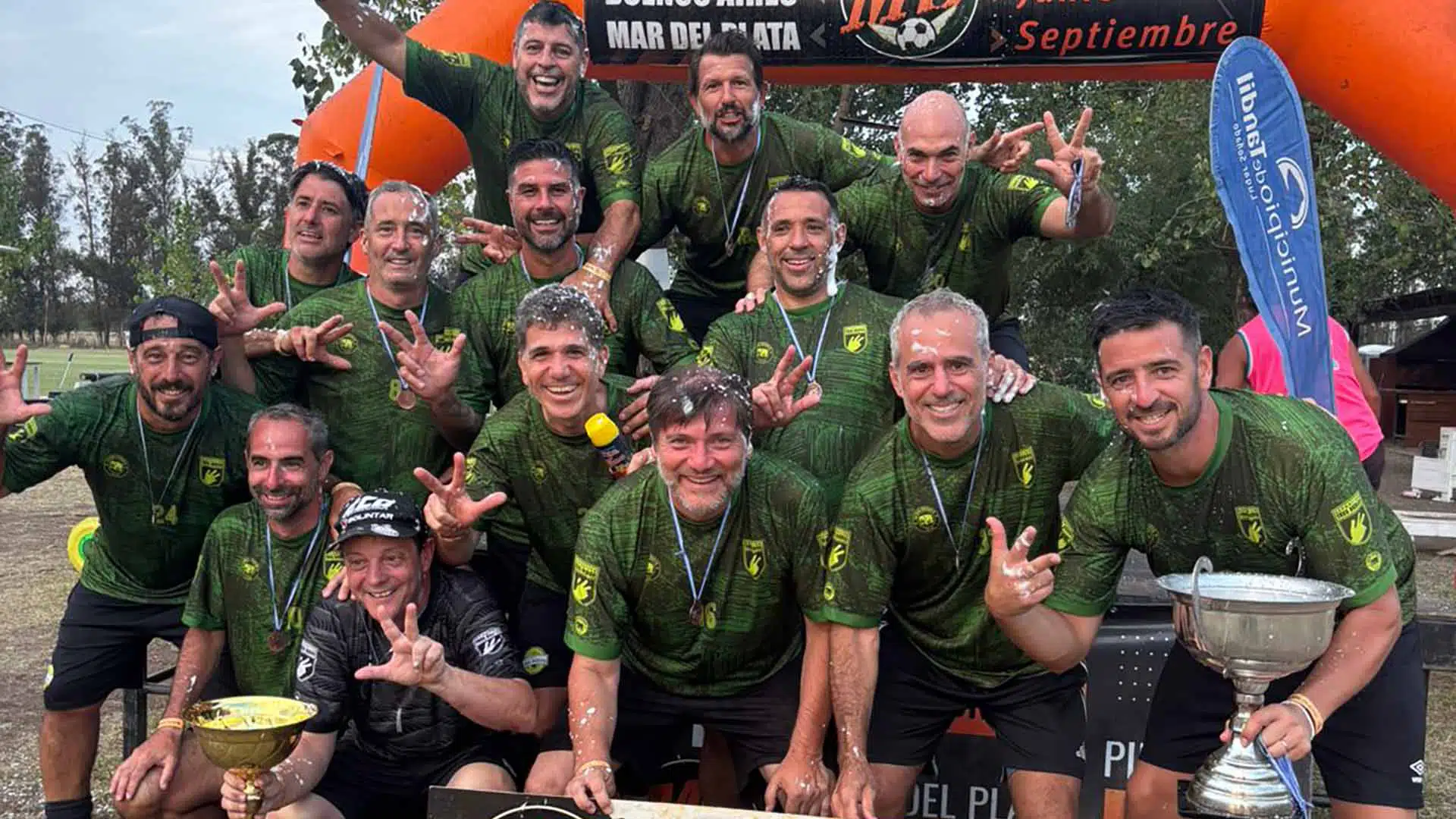 Deportivo Tres Dedos
