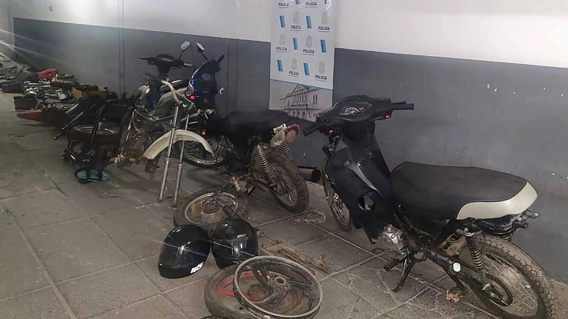 Detenidos robo motos