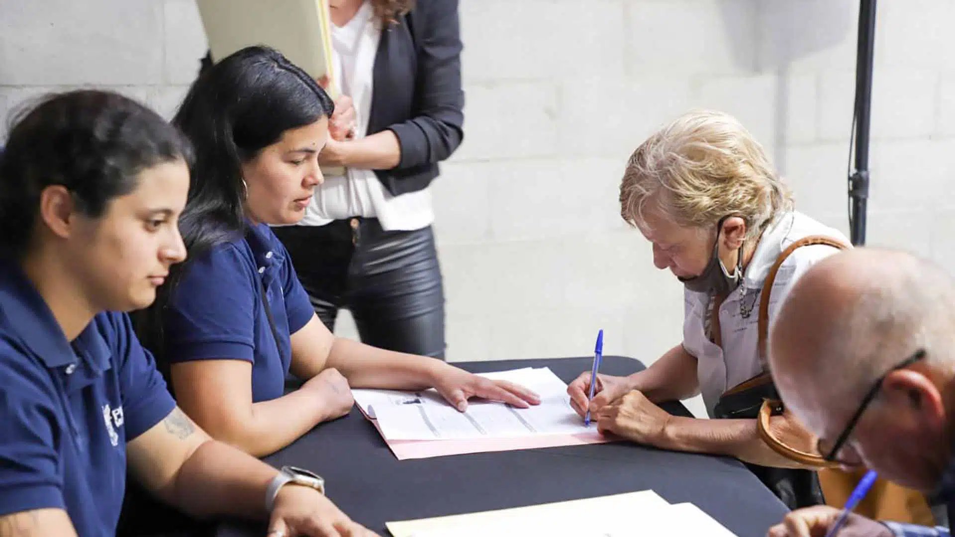 Escrituras comunidad toba