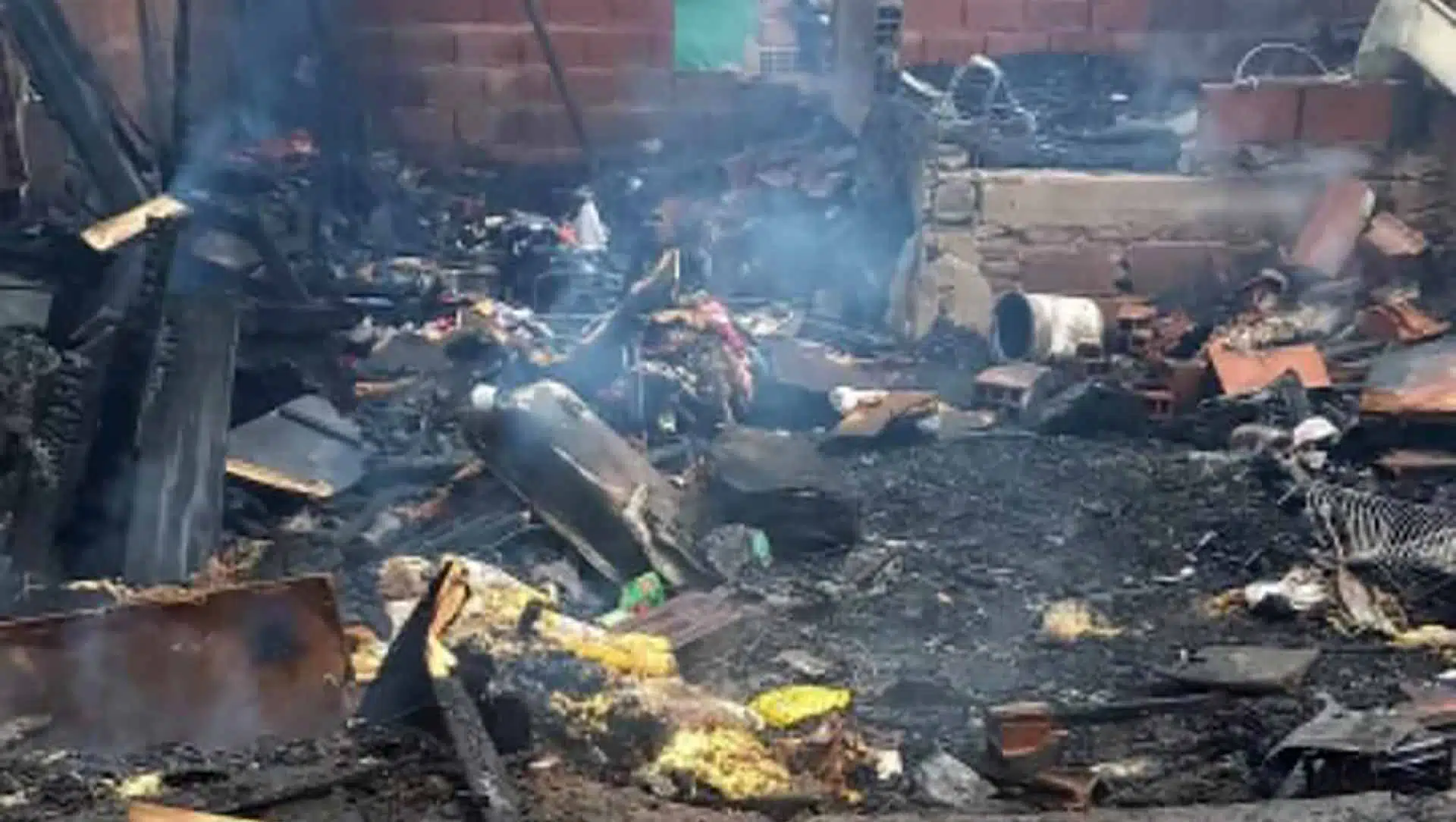 Incendio vivienda Alberti