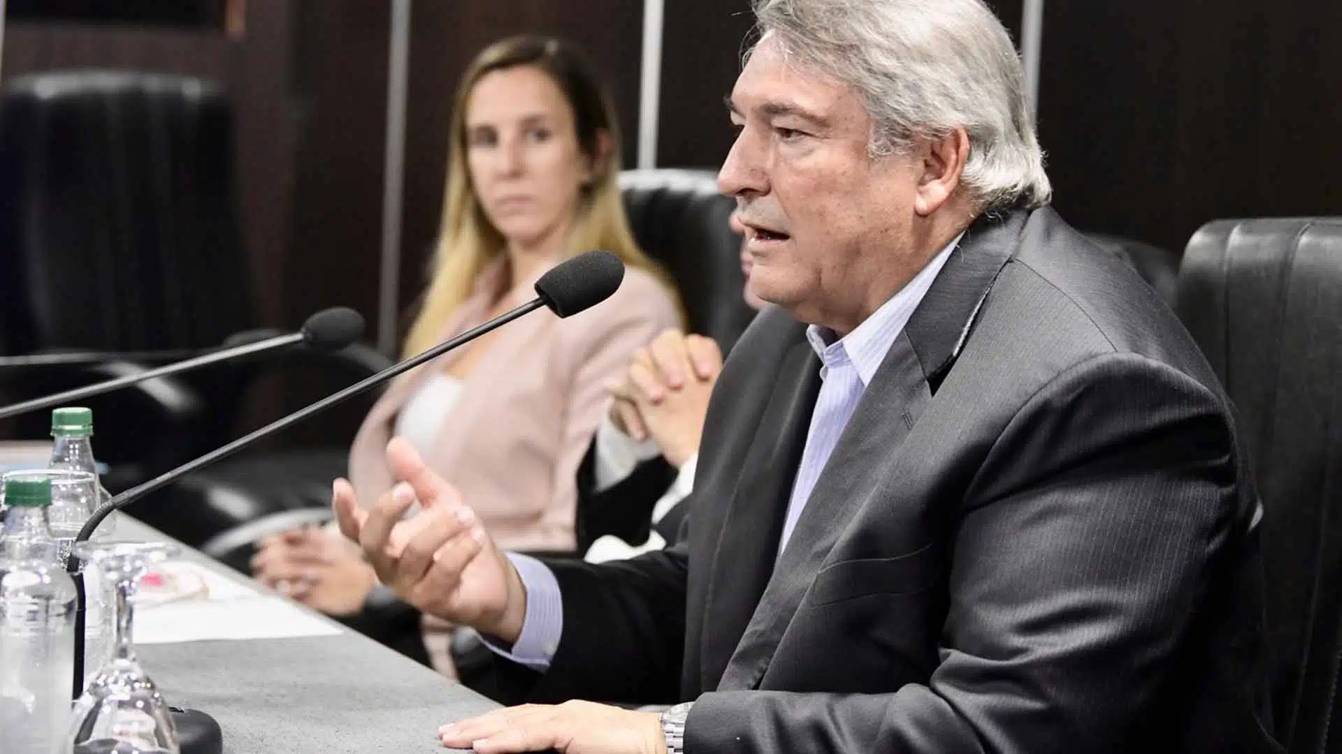 D'Onofrio subsidios