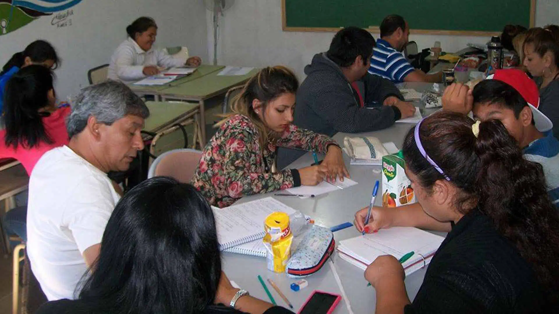 Bibliotecas populares DNU
