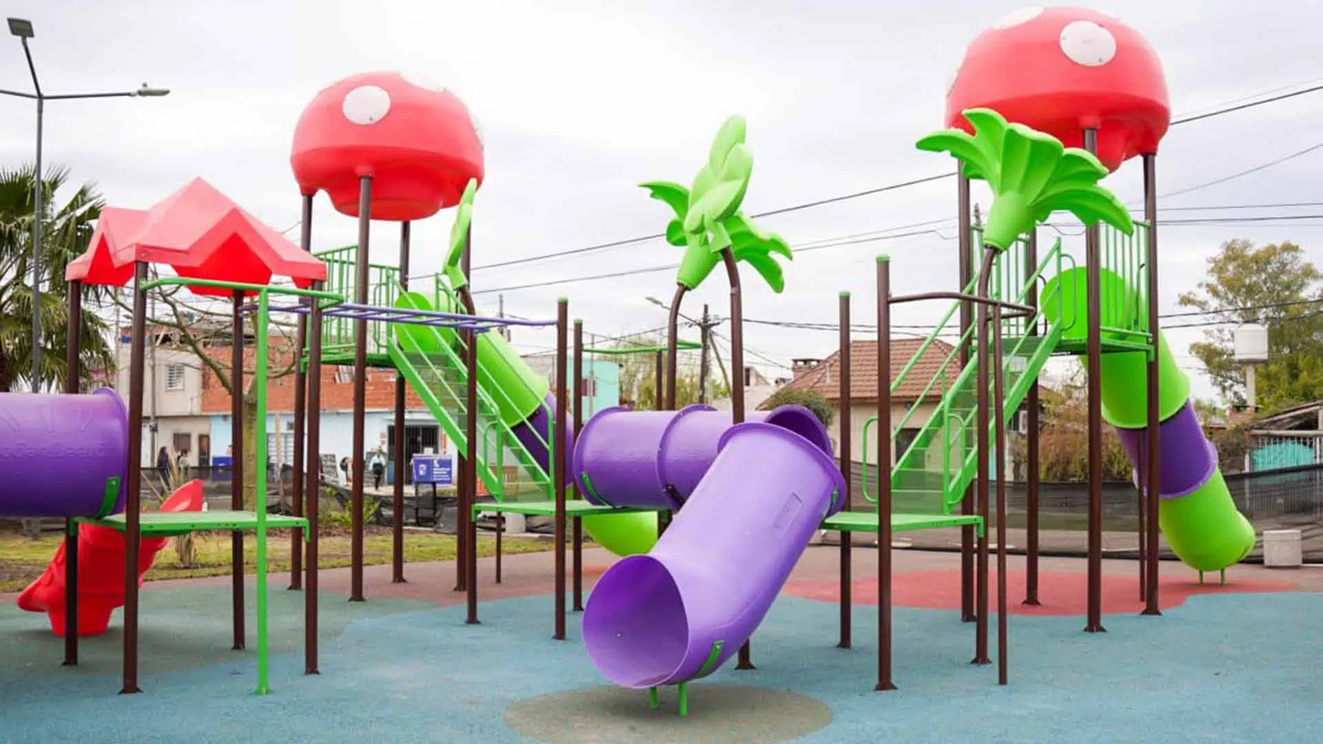 Plaza barrio Los Tilos