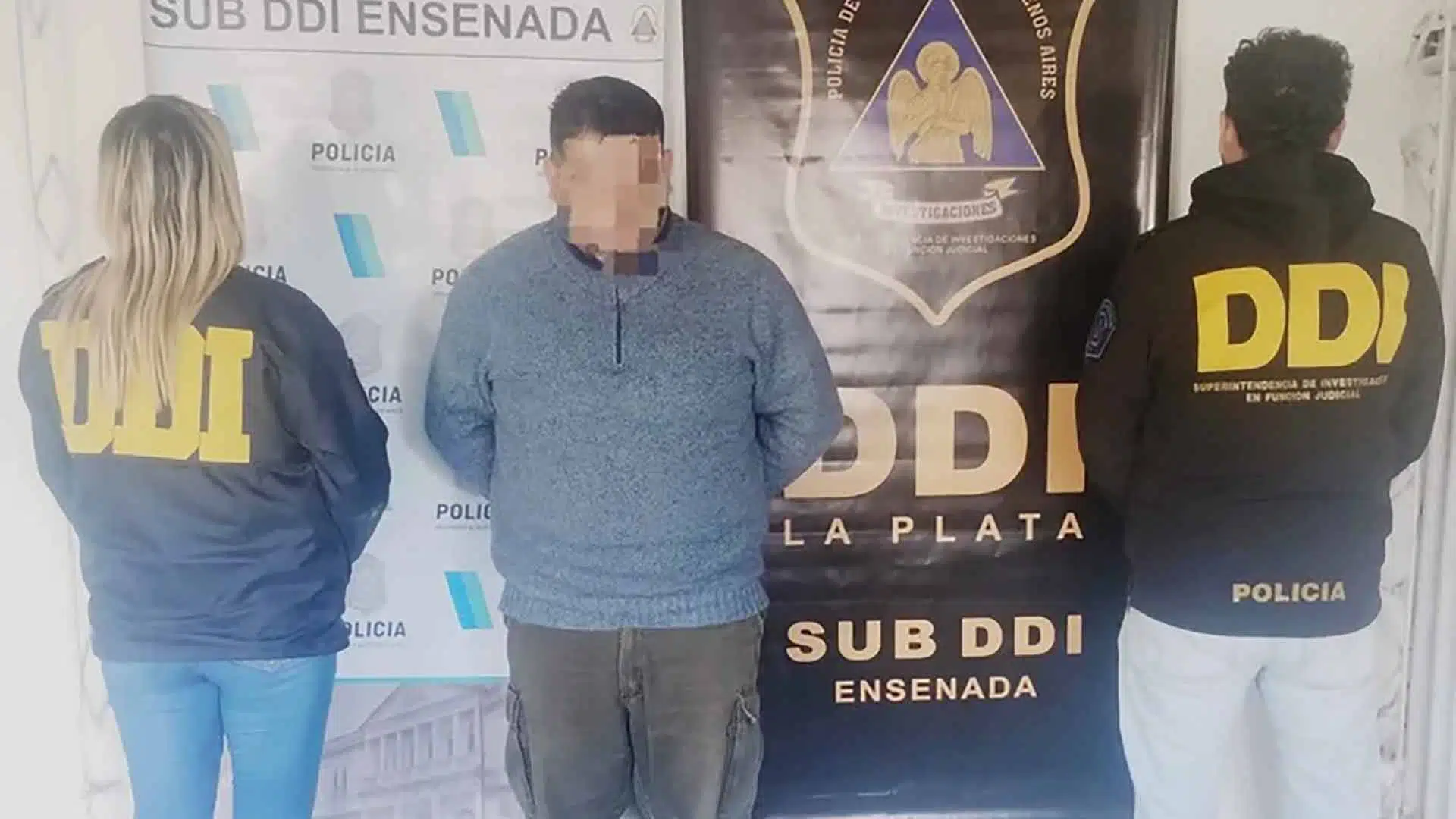 Policía abuso sobrina