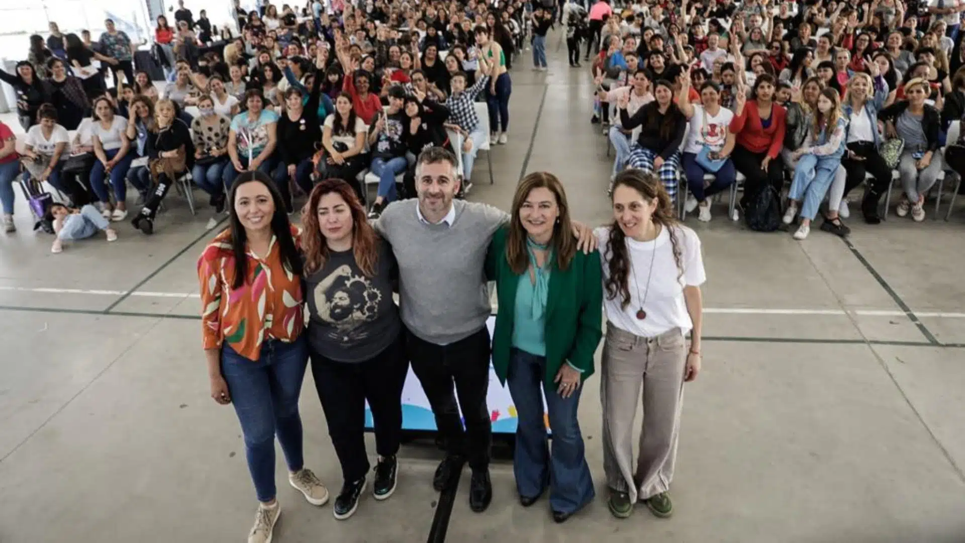 Conectadas por la democracia