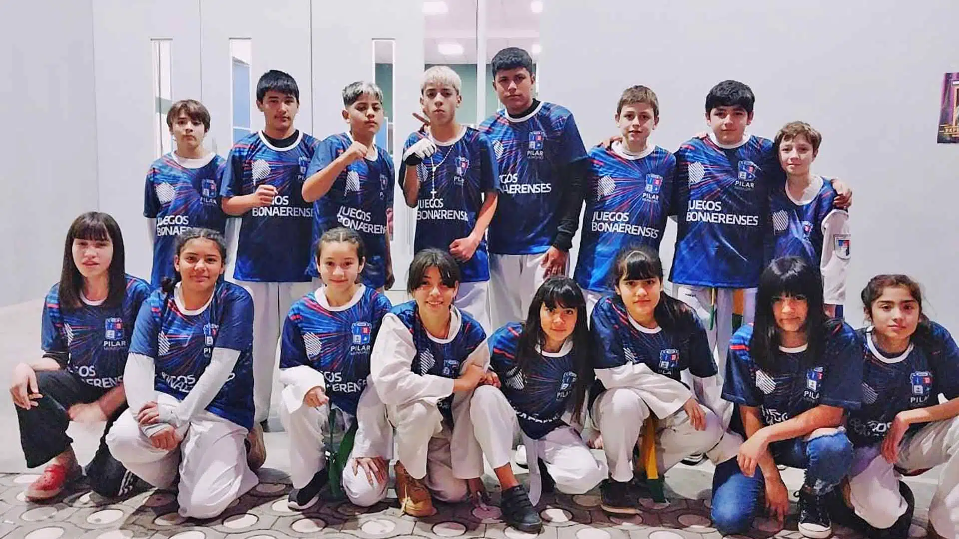 Se hizo el Regional y de las 20 categorías, los artistas marciales de Pilar g...