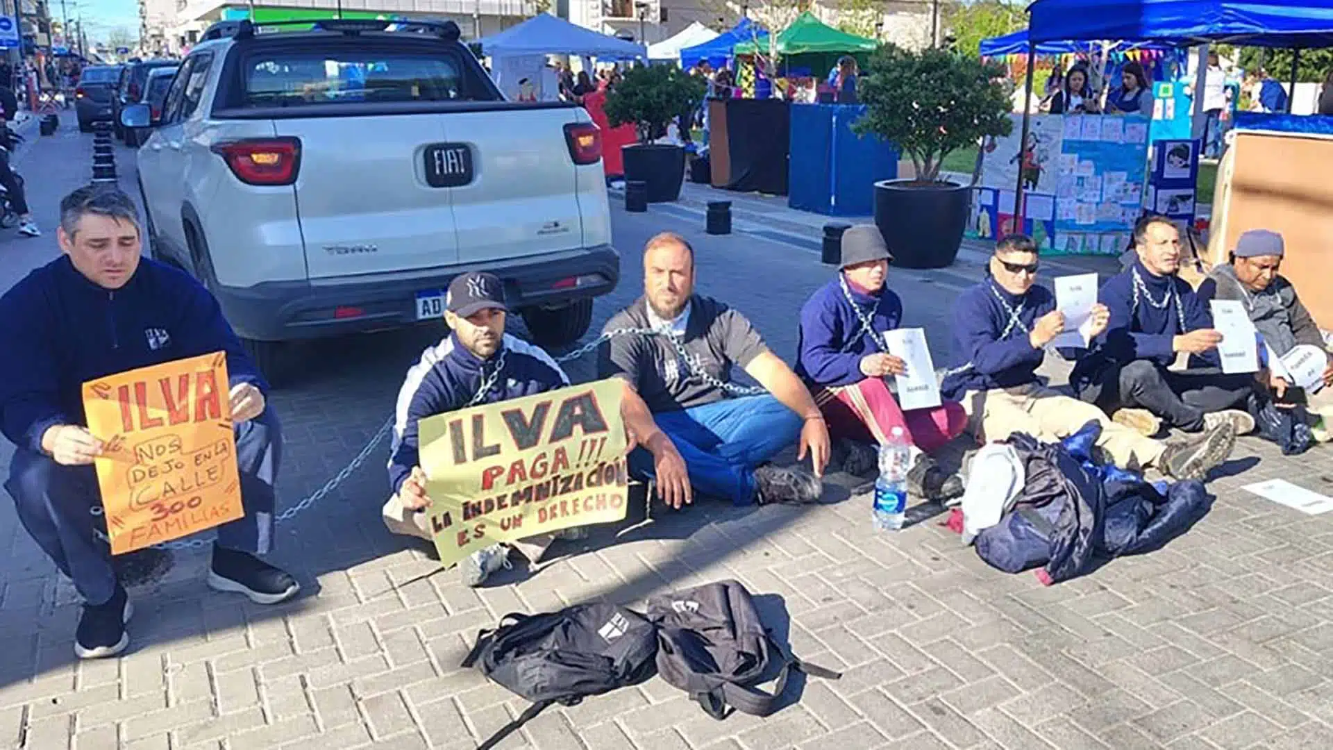 Trabajadores Ilva encadenados