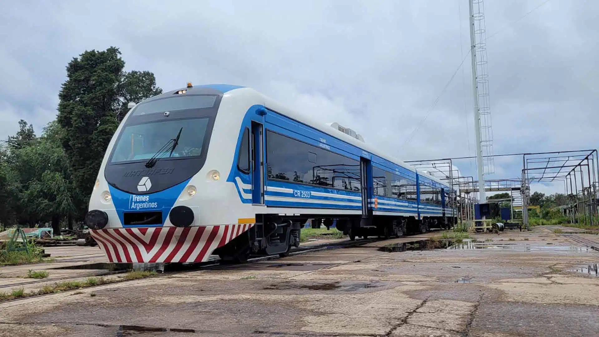 Tren San Martín